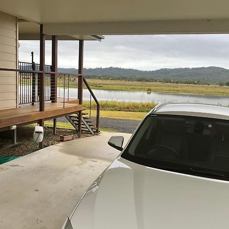 Water View Country Cottage Yandina Creek Exterior photo